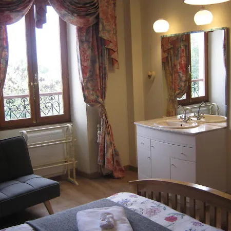 Le Papillon At Le Paradis Bed & Breakfast